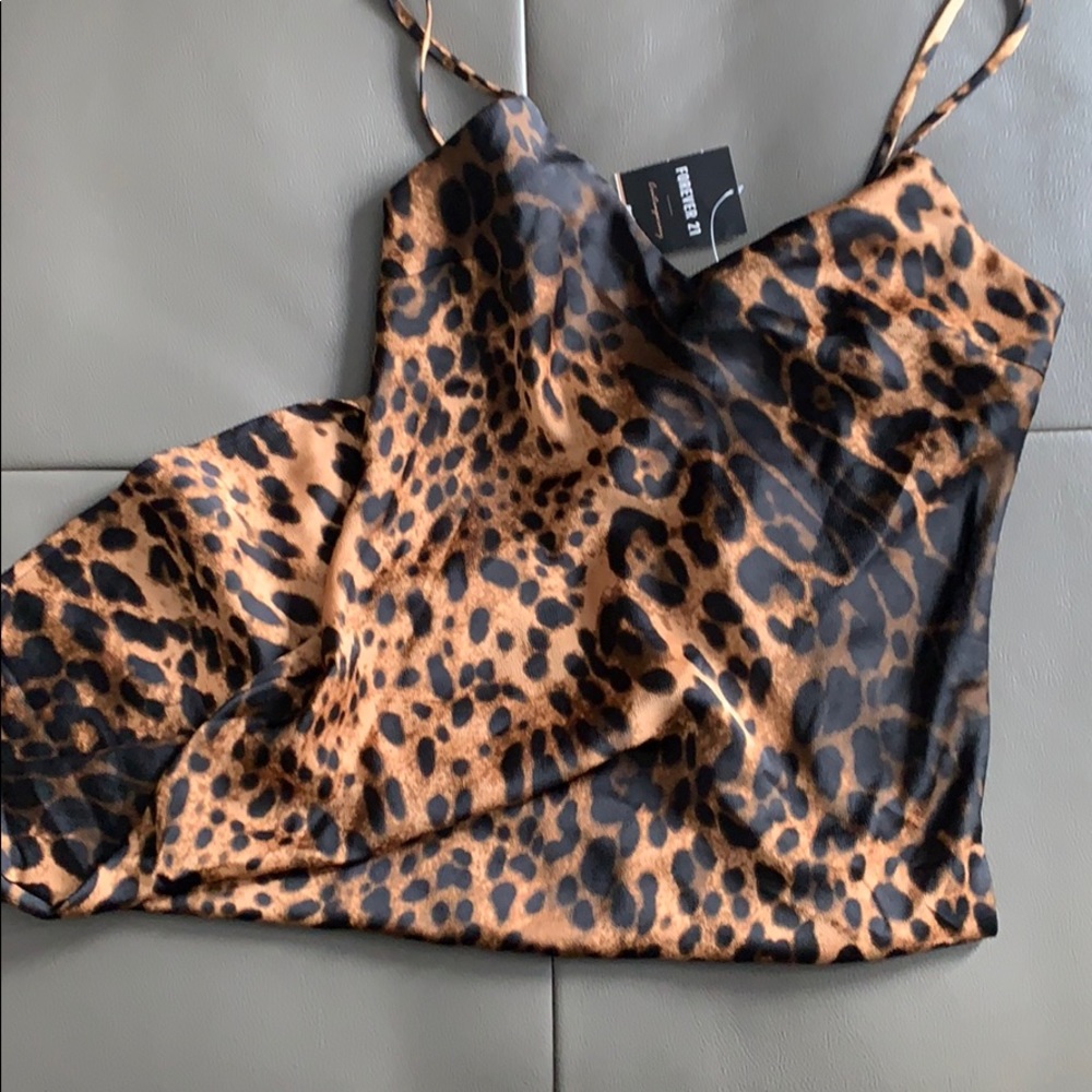 ✔️⚫️FOREVER 21 leopard silky dress size SMALL